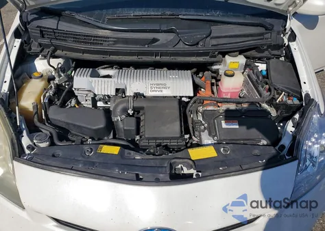 2013 Toyota Prius z USA, uszkodzony, nr VIN JTDKN3DU6D5584132